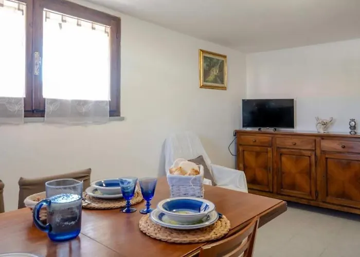 Barbara Sardinia 多穆斯-德玛丽亚