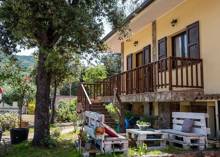 Barbara Sardinia * 多穆斯-德玛丽亚